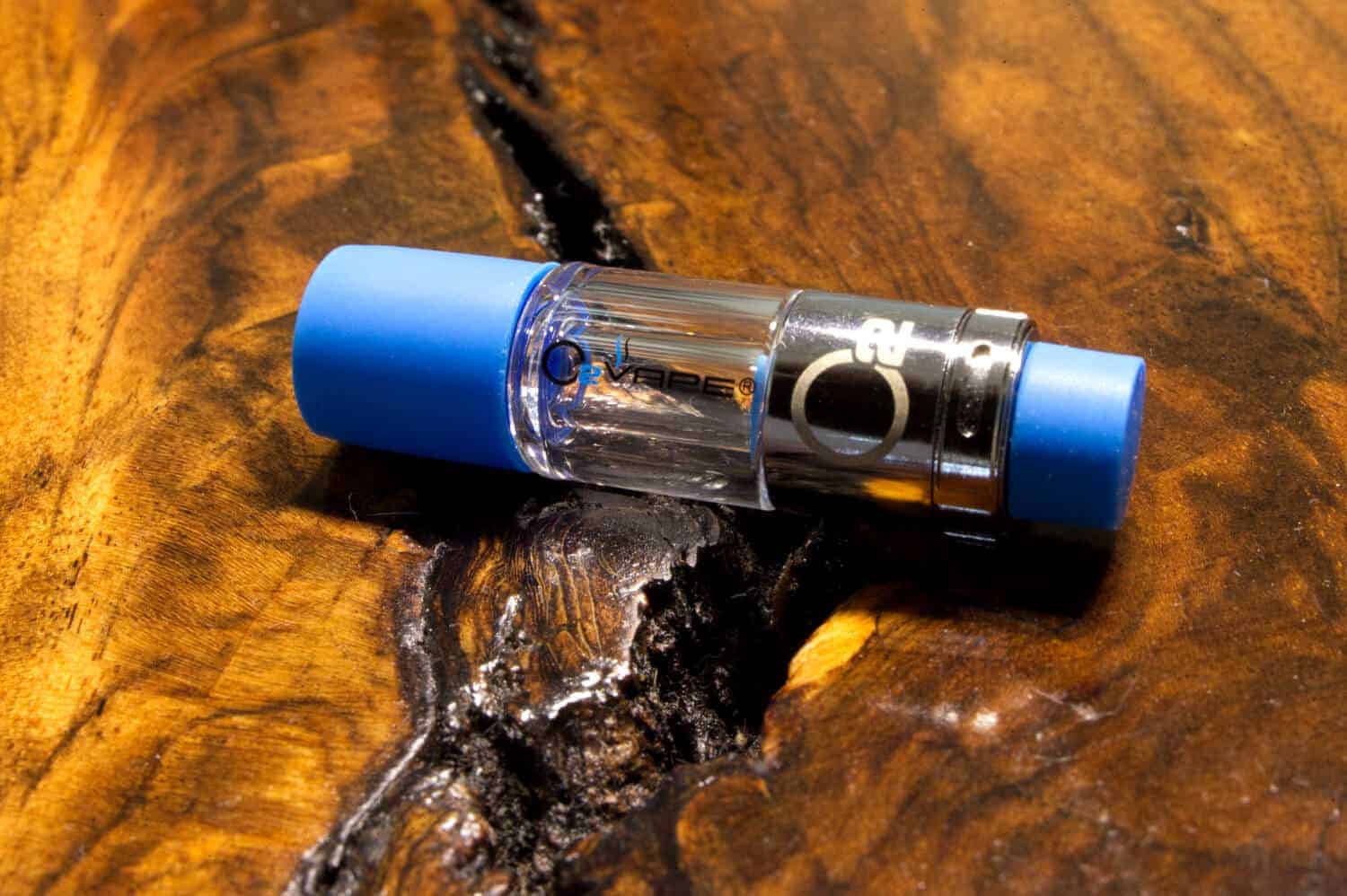 O2Vape Clearance 1ml Branded Locking All Glass Cartridge Best Sales Price - Vaporizers